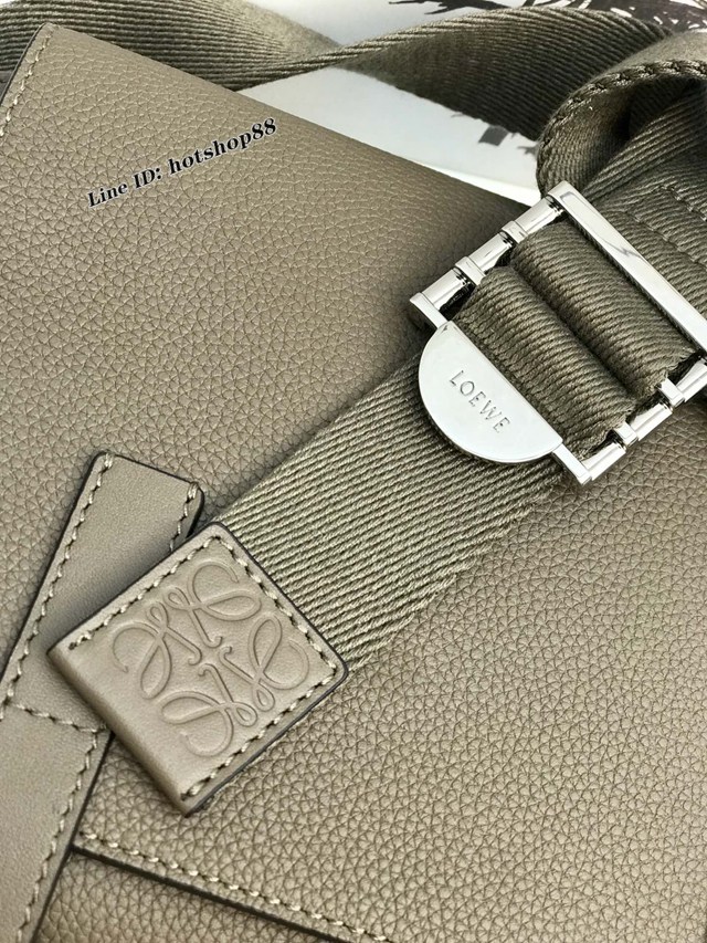 Loewe專櫃經典款信使包男包 羅意威military messenger XS小號郵差包 11357 lyw1177